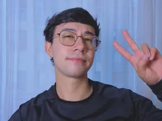 Xlovecam Adult Webcams of OliverHot69