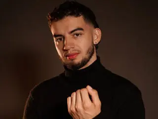 Xlovecam Live Sex Cam of MichaelMagno