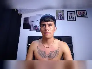 Xlovecam Private Sex Chat of Kyller69