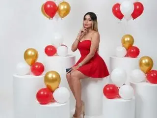 Xlovecam Free Live Porn of MindyLove