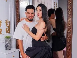 Xlovecam Sex Cam of AriannaAndDave