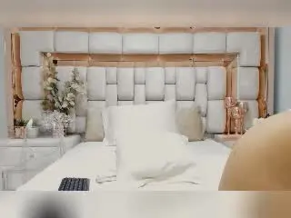 Xlovecam Best Webcam of KendraMiler