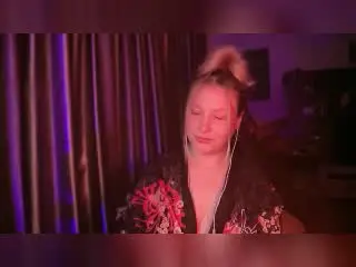 Xlovecam Private Sex Chat of HanterHellen