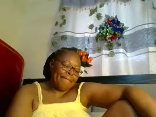 Xlovecam Live Sex of HeavyAss69