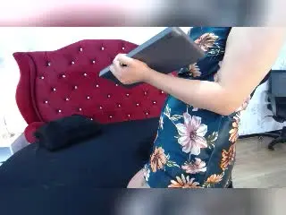 Xlovecam Live Sex of MargarettCooper