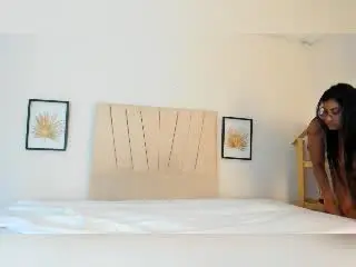 Xlovecam Nude Webcam of MimiKhaly