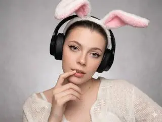 Xlovecam Nude Webcam of JennellMatacale