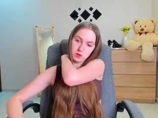 Xlovecam Nude Webcam of Nesie