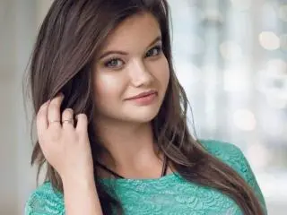 Xlovecam Live Porn of IsabellaaCute