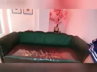 Xlovecam Live Sex Cam of AriannaSeete