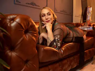 Xlovecam Sex Chat of DianeOasis