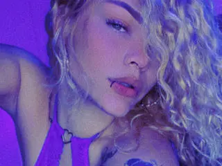 Xlovecam Sex Cam of kyraX