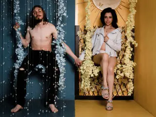 Xlovecam Watch Live Sex Cams of JunnaAndKurt