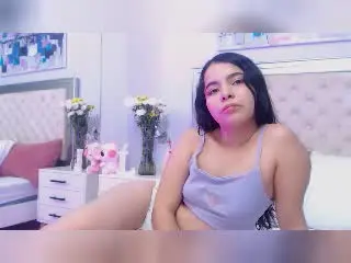 Xlovecam Live Sex Cam of LissyCarter