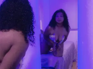 Xlovecam Live Porn of XairaRuiz