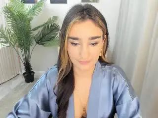 Xlovecam Private Sex Chat of GoldenHear