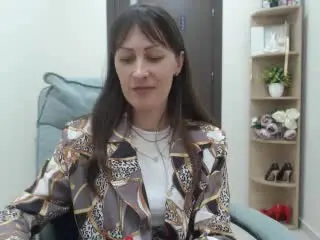 Xlovecam Watch Live Sex Cams of MiraMixi
