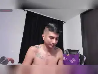 Xlovecam Live Sex Cam of AllisonJustingb