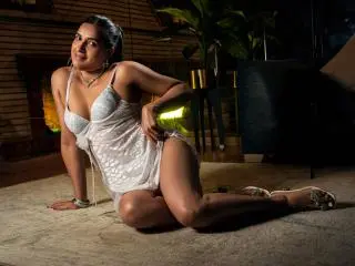 Xlovecam Free Porn Cam of AliceDuboiss