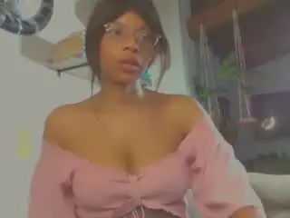 Xlovecam Adult Webcams of Adouxrable