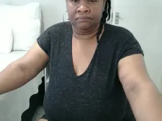 Xlovecam Sex Chat of KillerBoobsLona