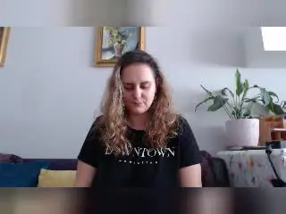 Xlovecam Sex Chat of CurvySweetGirl