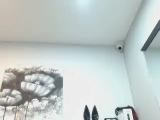 Xlovecam Free Porn Cam of DonnaJones