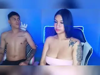 Xlovecam Live Sex Cam of KathyAndZac