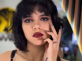 Xlovecam Nude Webcam of RavenMorninsgstar