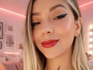 Xlovecam Best Webcam of KayleeM