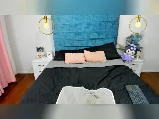Xlovecam Sex Cam of NoemiSky