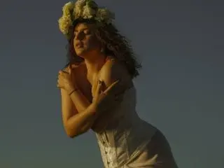 Xlovecam Live Sex of Dreia