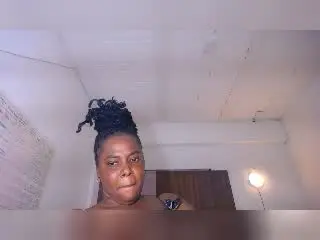 Xlovecam Free Porn Cam of MacarenaBoobs