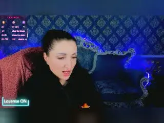 Xlovecam Adult Webcams of MissRossi