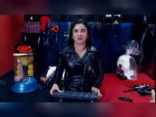 Xlovecam Private Sex Chat of HanaMariana