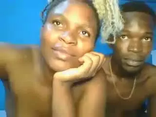 Xlovecam Adult Webcams of ThearoMuse