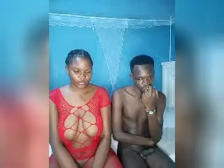 Xlovecam Live Sex Cam of ThearoMuse