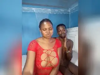 Xlovecam Adult Webcams of ThearoMuse