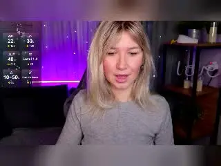 Xlovecam Watch Live Sex Cams of MilaBott