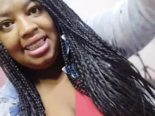 Xlovecam Free Live Porn of Morenahott