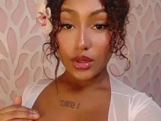 Xlovecam Adult Webcam of AmberQueeny