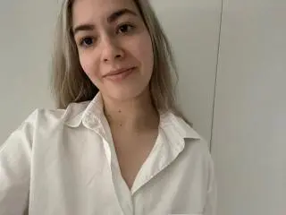 Xlovecam Free Porn Cam of FancyRosie