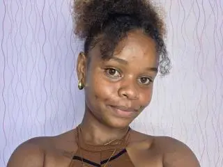 Xlovecam Live Sex of BellaBelleA