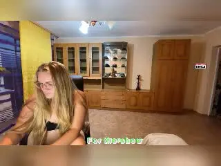 Xlovecam Free Live Porn of MikeAndAnna