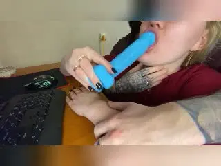 Xlovecam Live Porn of MikeAndAnna