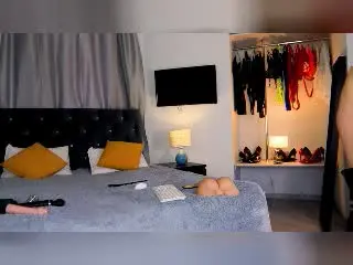 Xlovecam Sex Chat of InvitingTina