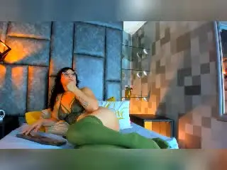 Xlovecam Live Sex of JenniZeller