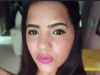 Xlovecam Free Porn Cam of LeaHot69