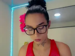 Xlovecam Free Live Porn of DariannaArtehortua