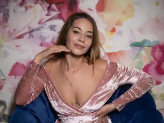 Xlovecam Best Webcam of TanyaFoxx